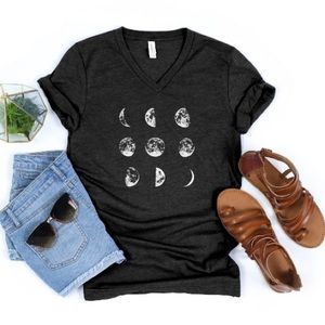 2 for $50 🎈 Moon Phases V-neck T-shirt • Made to order 🧶